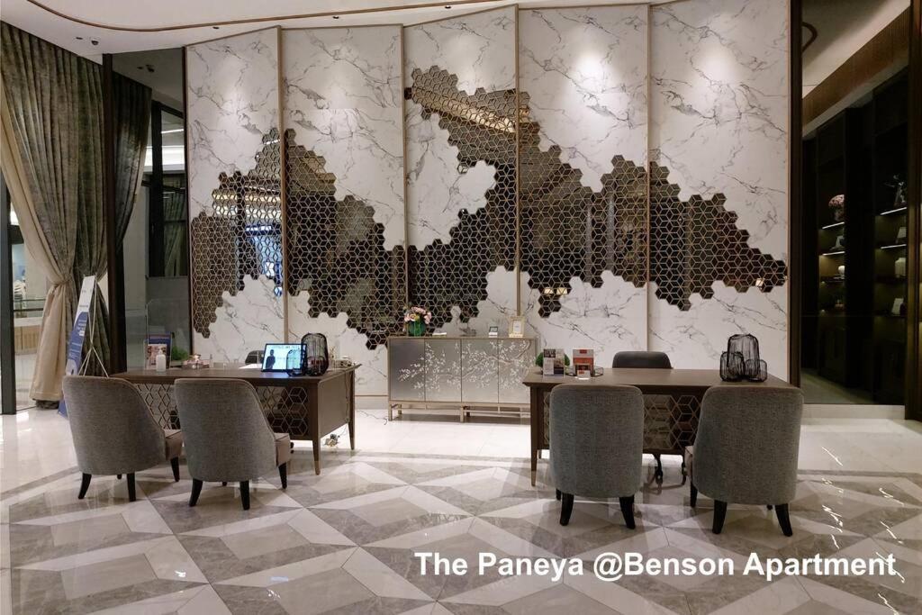 The Paneya @Benson Apartment Сурабая Экстерьер фото
