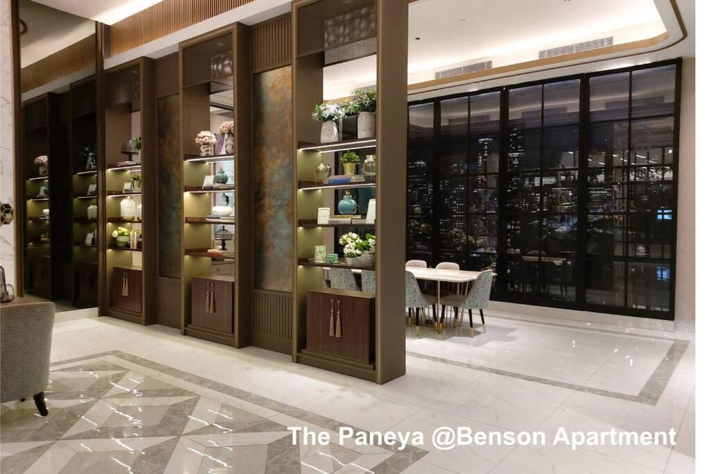 The Paneya @Benson Apartment Сурабая Экстерьер фото