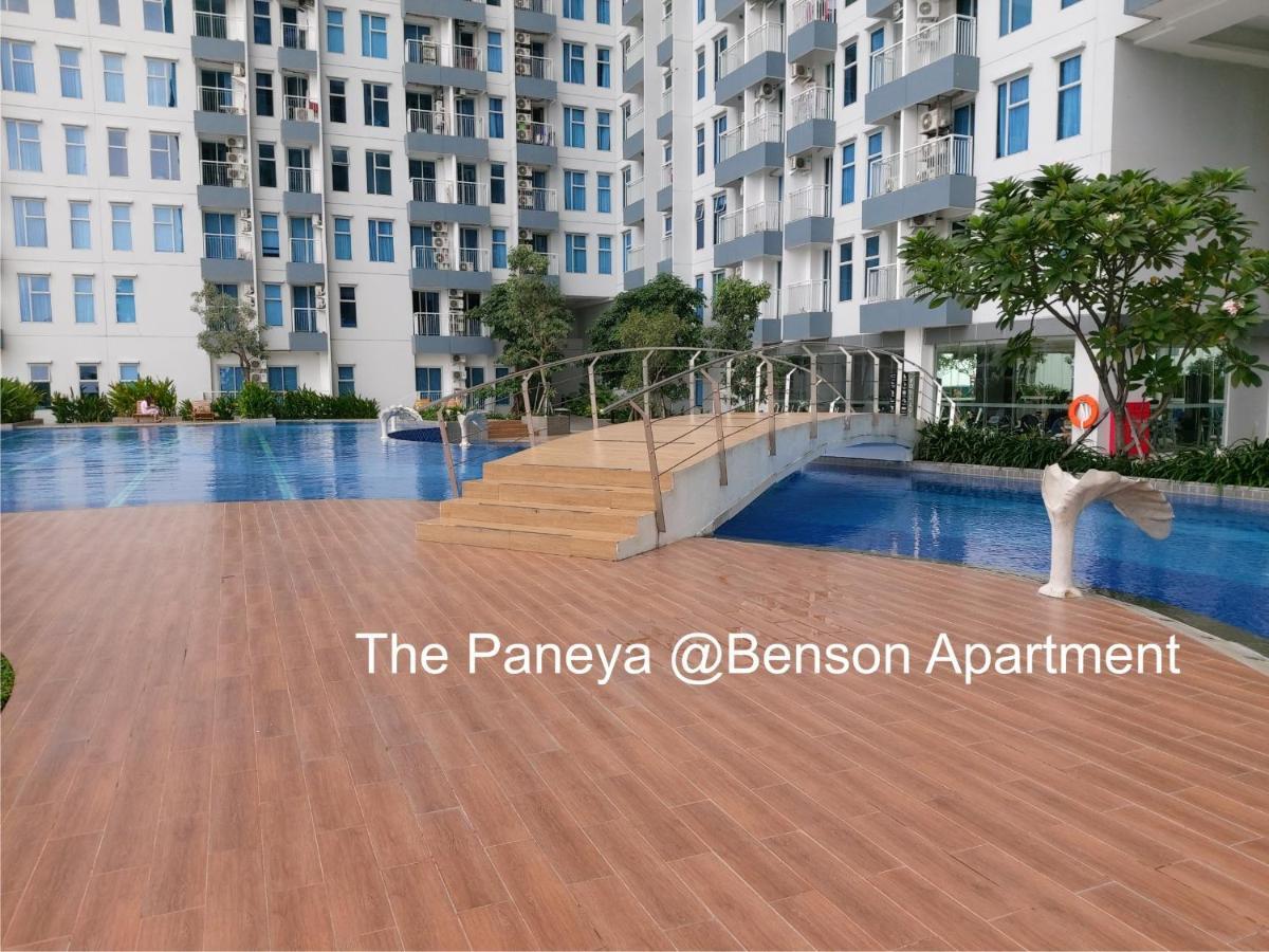 The Paneya @Benson Apartment Сурабая Экстерьер фото