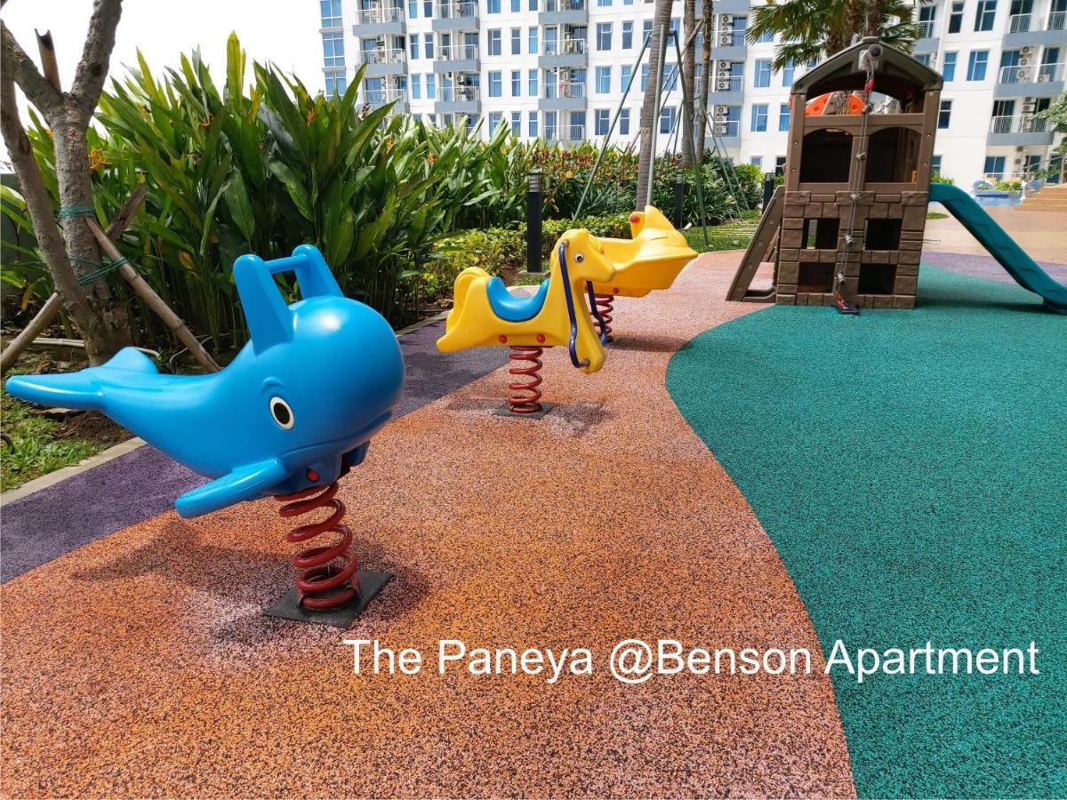 The Paneya @Benson Apartment Сурабая Экстерьер фото