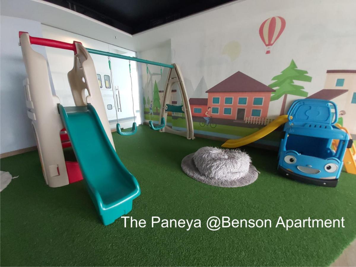 The Paneya @Benson Apartment Сурабая Экстерьер фото